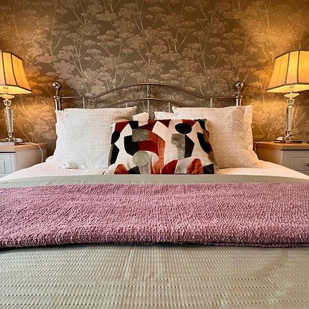 The Stags Head Apartment Инвернесс Экстерьер фото
