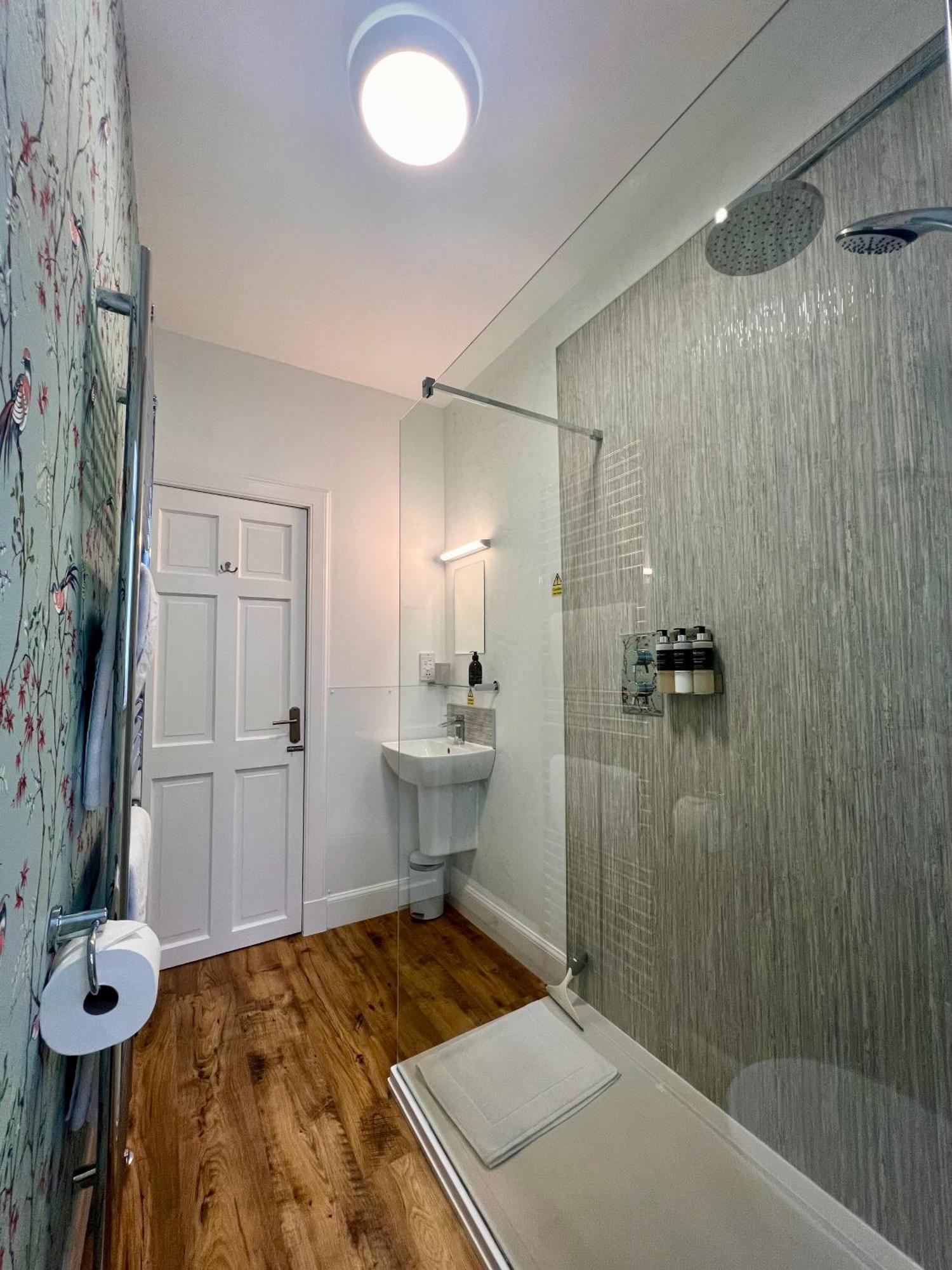 The Stags Head Apartment Инвернесс Экстерьер фото